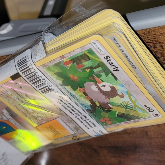 Pokemon mystery Box bundle - Picture 3 of 4